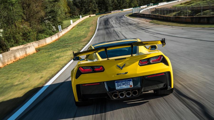  Chevrolet Corvette ZR1 (C7) 2018 года  (фото 49 из 67)